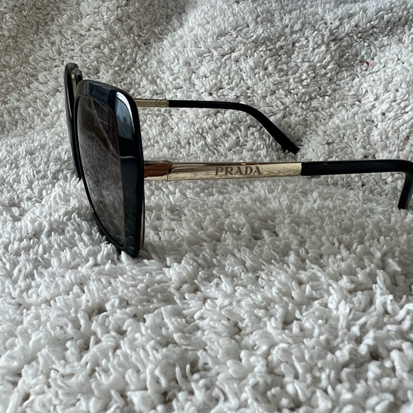 Prada Sunglasses in Black - Picture 4 of 10